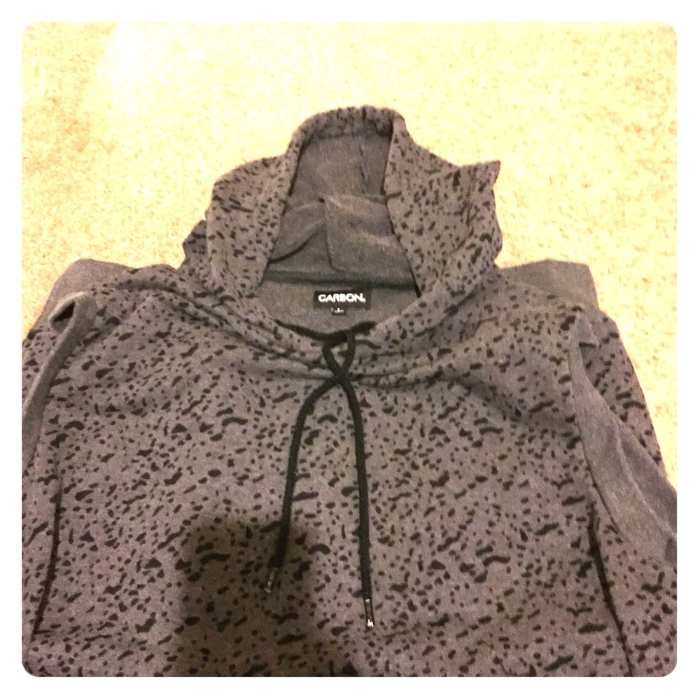 Carbon size large sleeveless hoodie vest